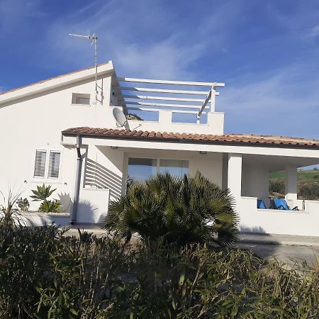 Villa Cecilia Montallegro Exterior photo