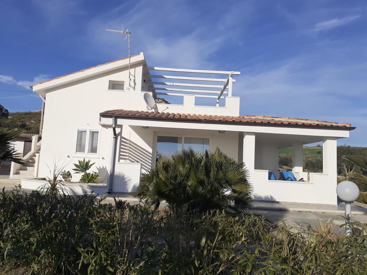 Villa Cecilia Montallegro Exterior photo