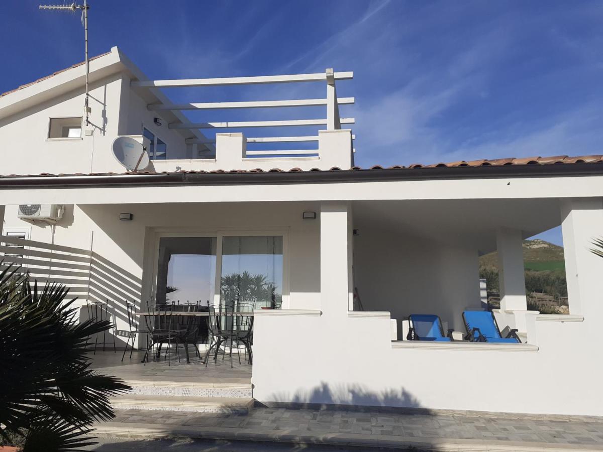 Villa Cecilia Montallegro Exterior photo